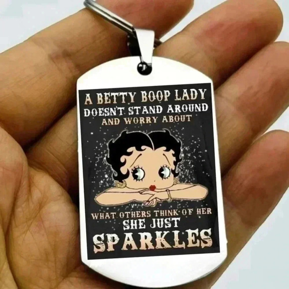 Betty Pooh Hot lady quote Keychain - Picture 1 of 1
